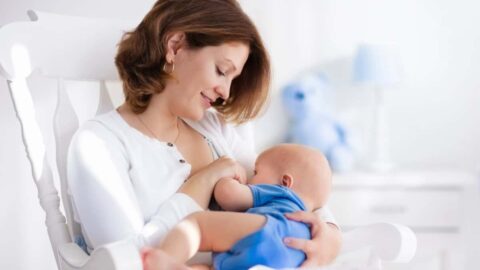 ما هي فوائد الرضاعة الطبيعية
