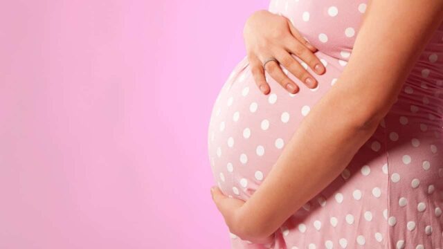 مراحل نمو الجنين في أسابيع الحمل الأولى والاخيرة
