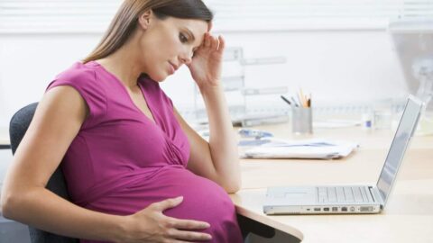 كيفية علاج الامساك للحامل دون أي أضرار على الجنين
