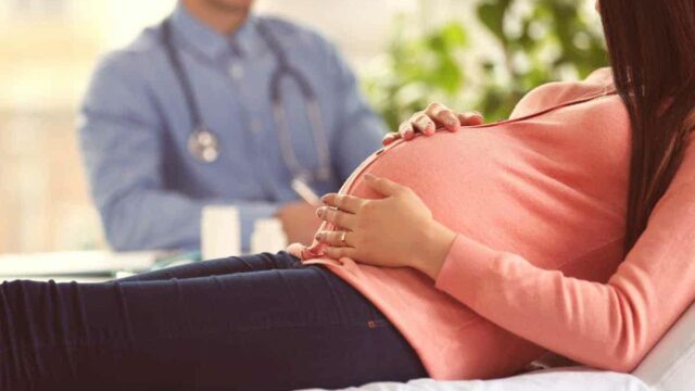 حلول مناسبة لبعض المشكلات الصحية والغذائية التي قد تصاحب الحمل