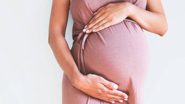 الوزن الطبيعي للجنين في الشهر التاسع من الحمل