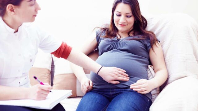 هل تشعر الحامل بحركة الجنين في الاسبوع الثاني عشر