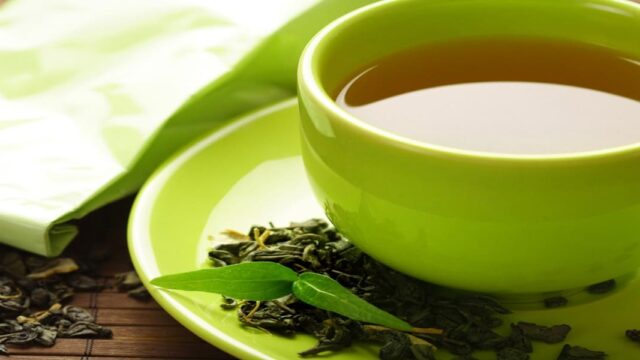 فوائد واضرار الشاي الأخضر للحامل
