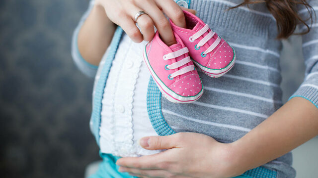 اعراض الحمل ببنت في اول شهر العلامات الواضحة