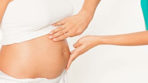 مسببات ألم المعده عند الحامل في الأشهر الأخيرة