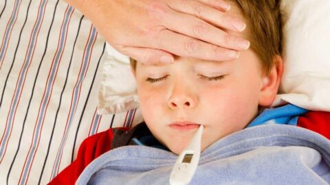علاج النزلة المعوية عند الاطفال وأسبابها وأعراضها