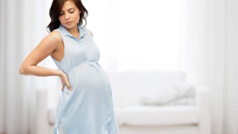كيف يؤثر فيروس كورونا على الحامل والجنين ؟  علامات كوفيد 19 على الحامل