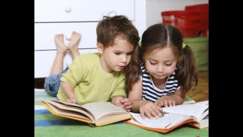 كيف أعلم طفلي القراءة السريعة (نصائح للأم قبل تعليم الطفل القراءة )