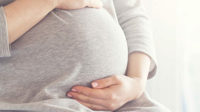 الم في الحوض للحامل الأسباب والتشخيص والعلاج