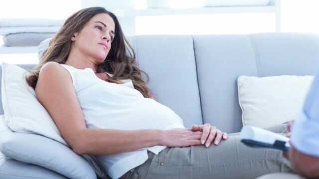 اذا فتح الرحم ٦ سم متى تكون الولادة وهل نزل الجنين أسفل؟