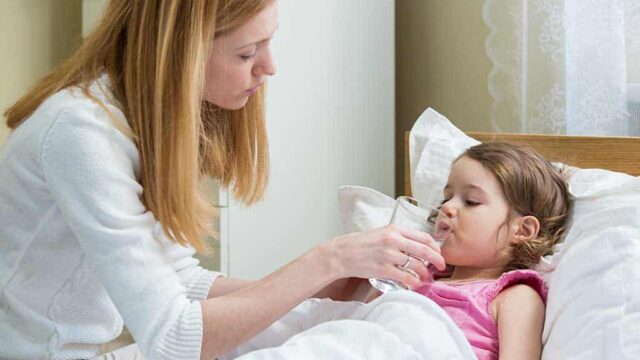 أعراض تعفن المعدة عند الأطفال