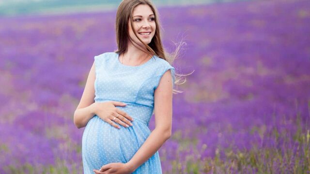الفرق بين غازات البطن وحركة الجنين