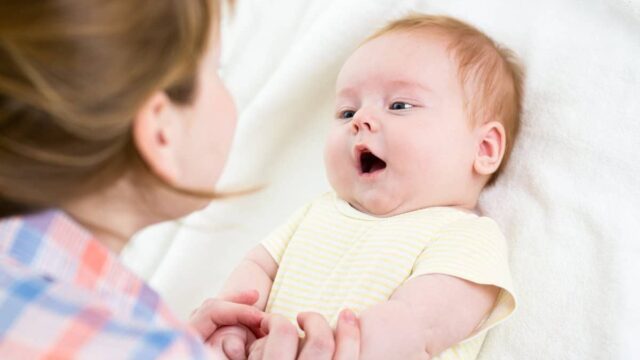 أعراض المغص عند الرضع