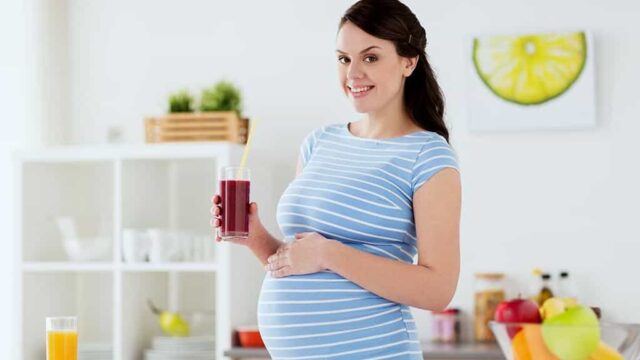 الأطعمة التي تسبب الإجهاض في الشهر الأول