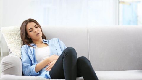مغص يروح ويجي من علامات الحمل