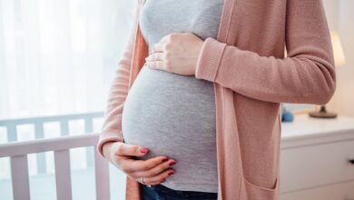 هل يعتبر زيت القطران للحامل آمنًا خلال فترة الحمل