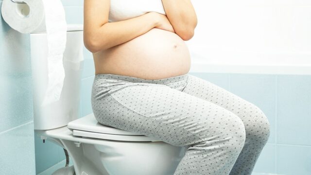 هل الحمل يسبب إسهال في الأشهر الأولى
