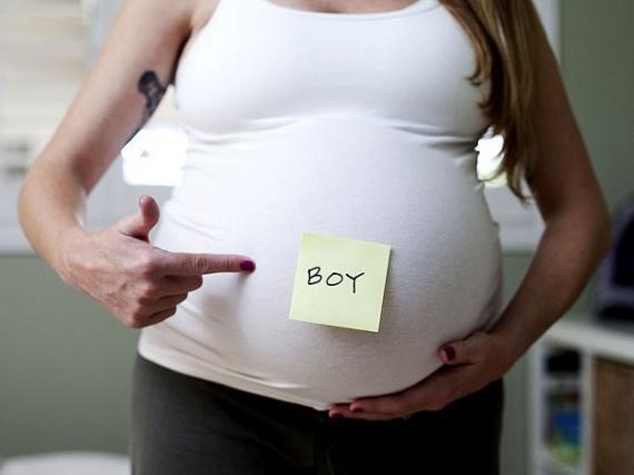 علامات الحمل بولد من شكل البطن حقيقة أم خرافة